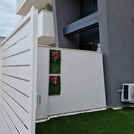 Apartamento Loft A 30 Metri Dalla